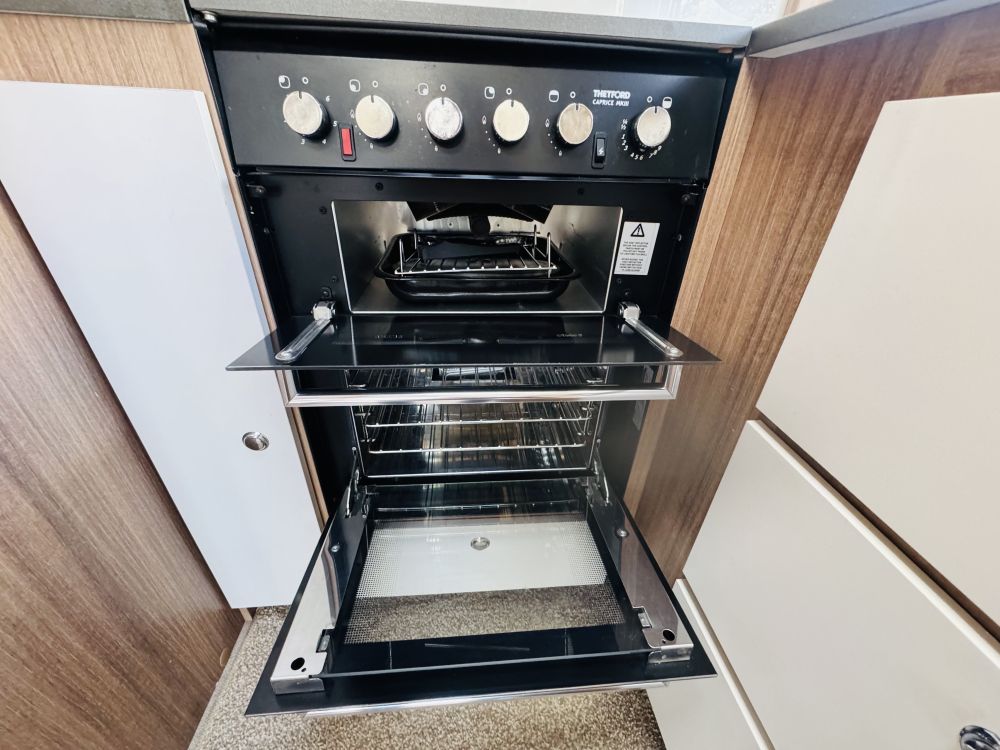 Bailey Unicorn  Seville 