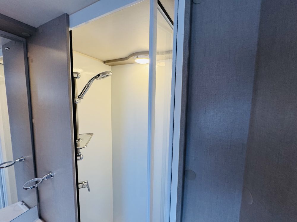 Swift Eccles  530al ✔️