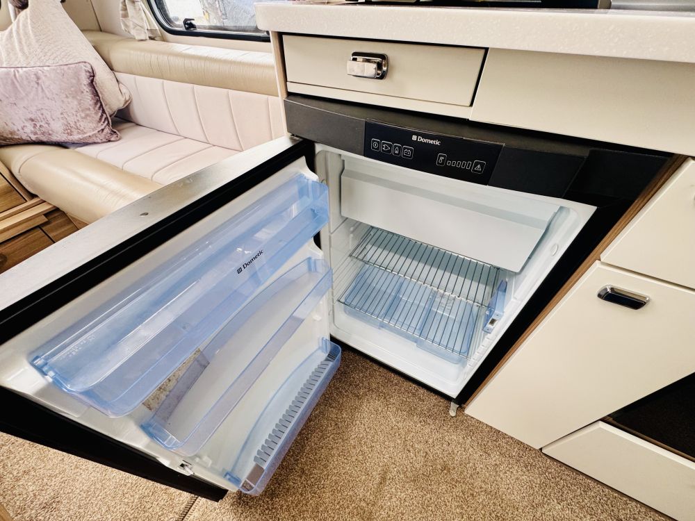 Swift Elegance  580