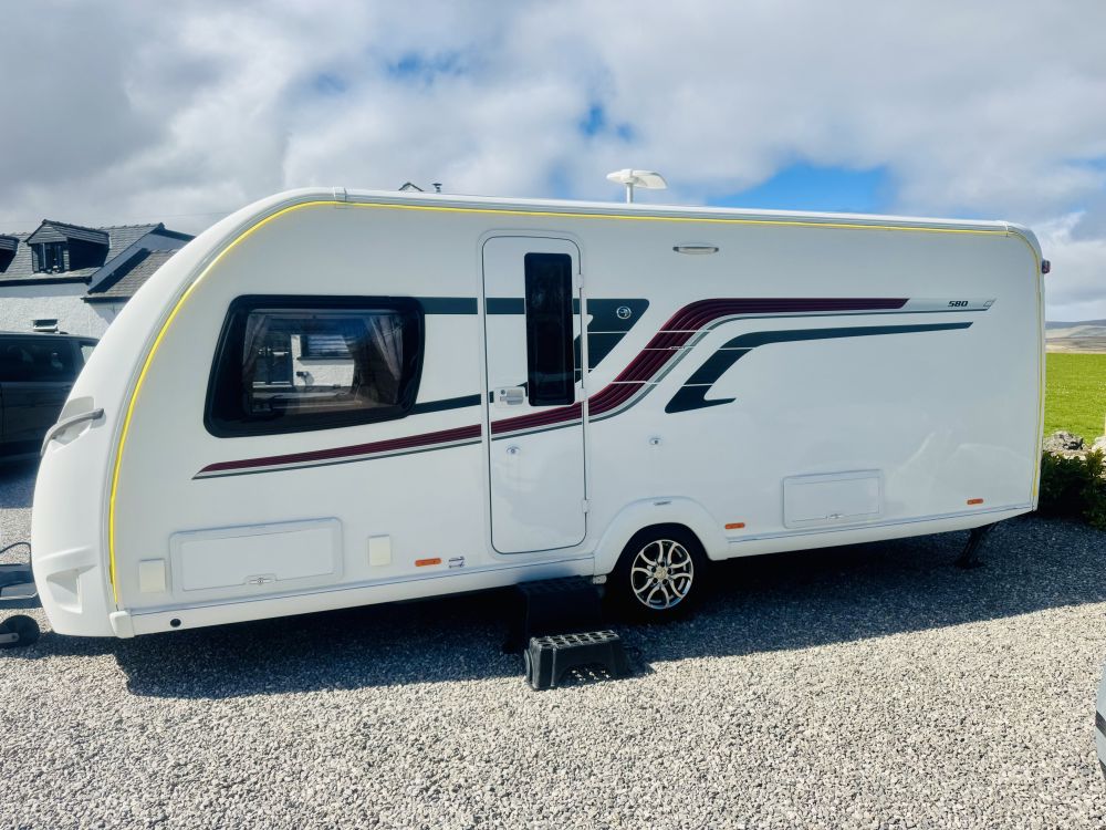 Swift Elegance  580